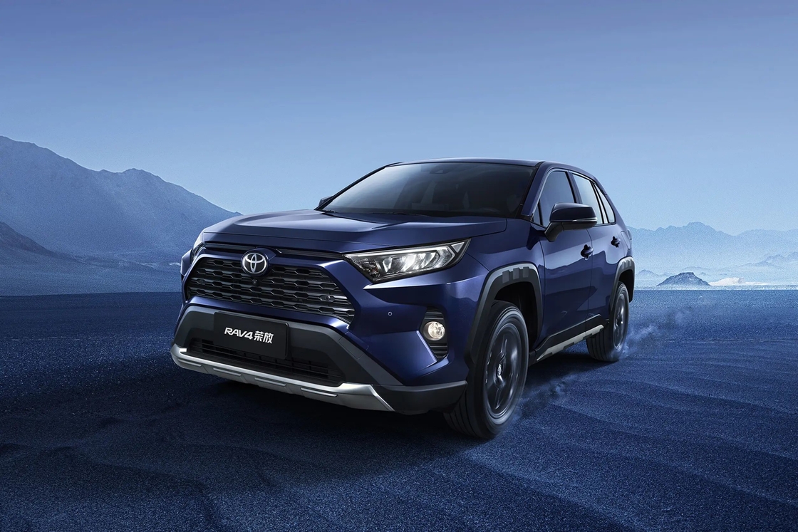 Kompakter RAV4 Toyota Benzin SUV 2.0L 2.5L Motor FWD AWD 5 Sitzplätze