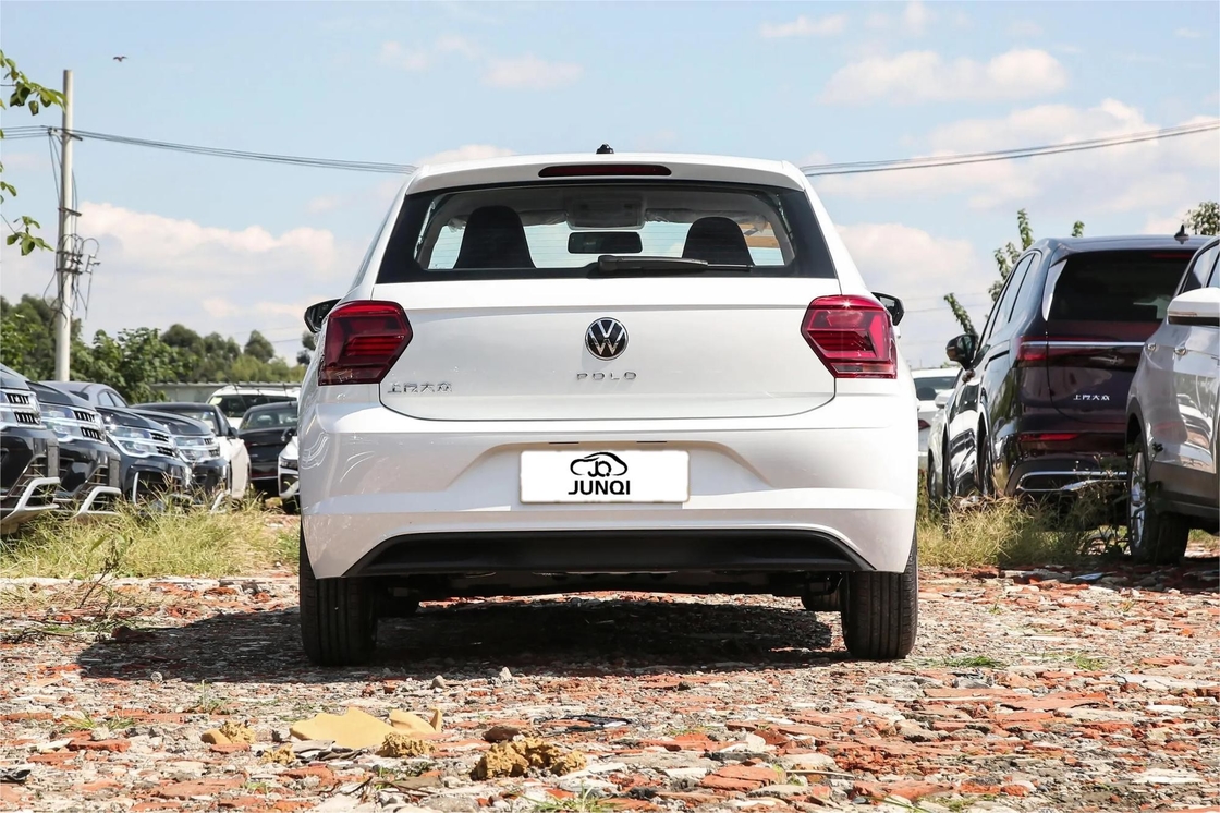 1.5L Erwachsenen Benzin Volkswagen Polo Auto mit einer maximalen Geschwindigkeit von 185km/h