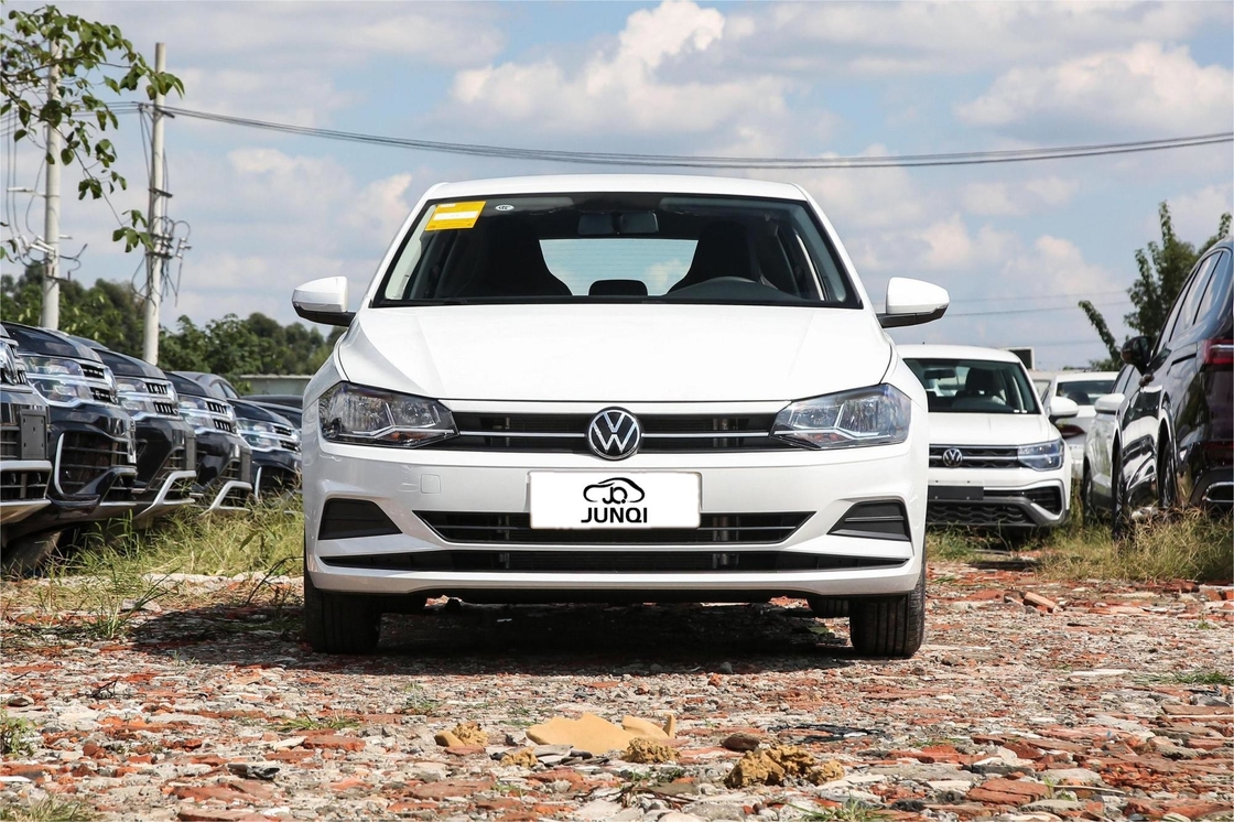 Volkswagen Benzinwagen POLO 1.5L Benzinmotor mit 185km/h Höchstgeschwindigkeit für komfortable Fahrt