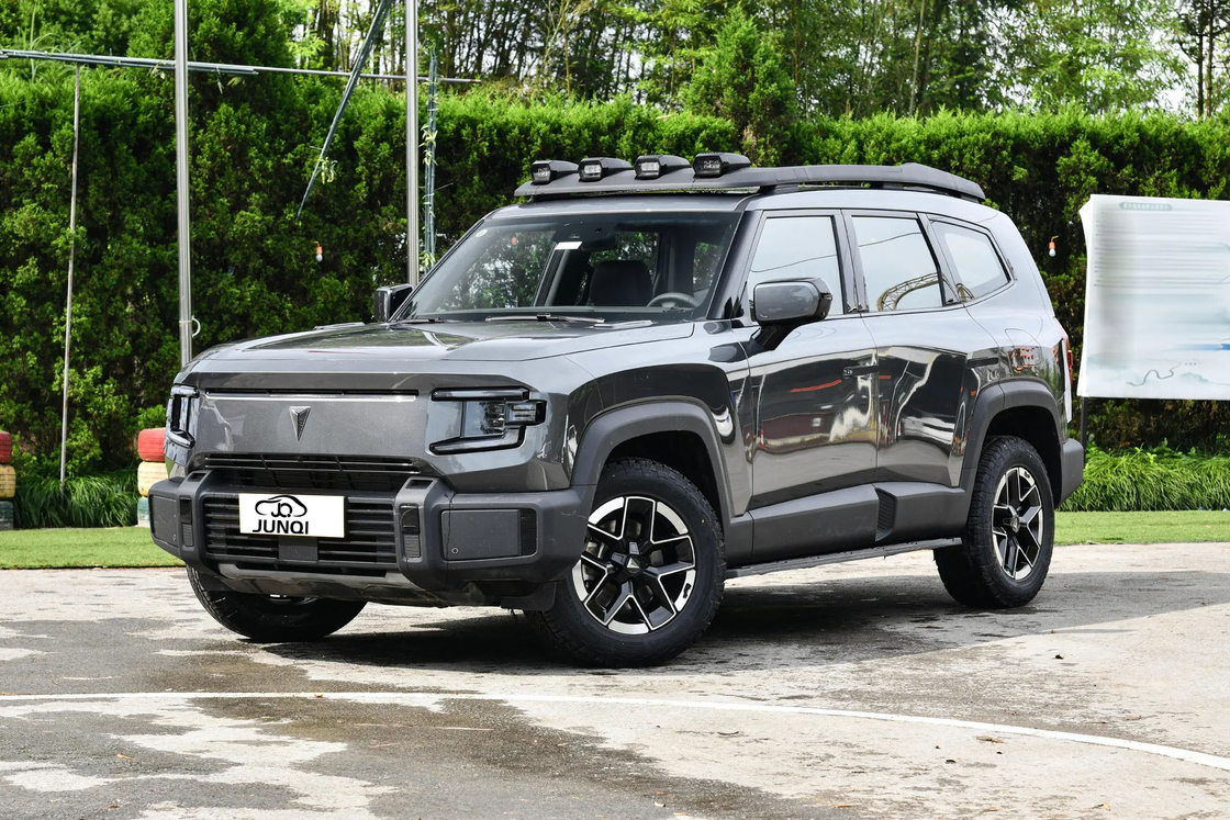 Changan DeepBlue Shenlan G318 4-Rad-SUV Elektro-Hybrid-Brennstoff 4WD Offroad Ev-Auto Neue Energiefahrzeug