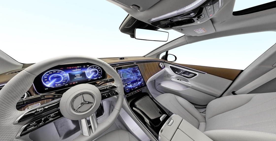 Rein elektrische EV-SUV Mercedes Benz EQE 350 4MATIC Elektroautos Neue Energiefahrzeuge