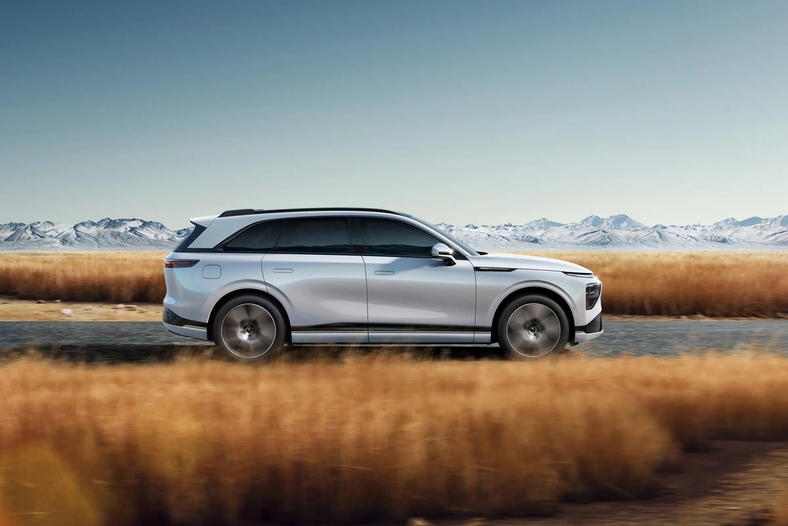 Mittlerer bis großer Xiaopeng Elektroauto 5 Türen 5 Sitzplätze Xpeng G9 Pure Electric SUV