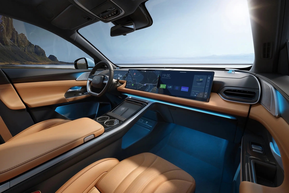 Mittlerer bis großer Xiaopeng Elektroauto 5 Türen 5 Sitzplätze Xpeng G9 Pure Electric SUV
