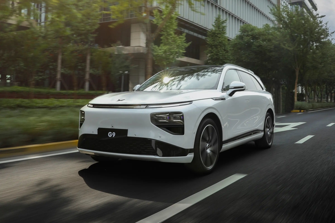 Mittlerer bis großer Xiaopeng Elektroauto 5 Türen 5 Sitzplätze Xpeng G9 Pure Electric SUV
