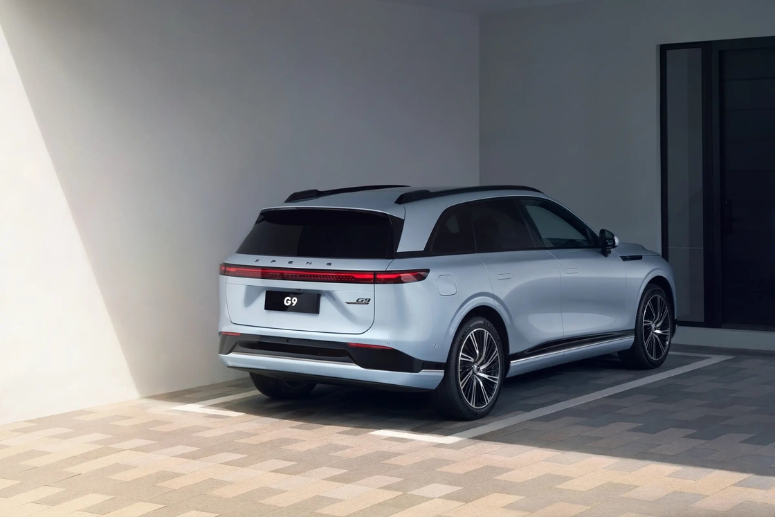 Mittlerer bis großer Xiaopeng Elektroauto 5 Türen 5 Sitzplätze Xpeng G9 Pure Electric SUV