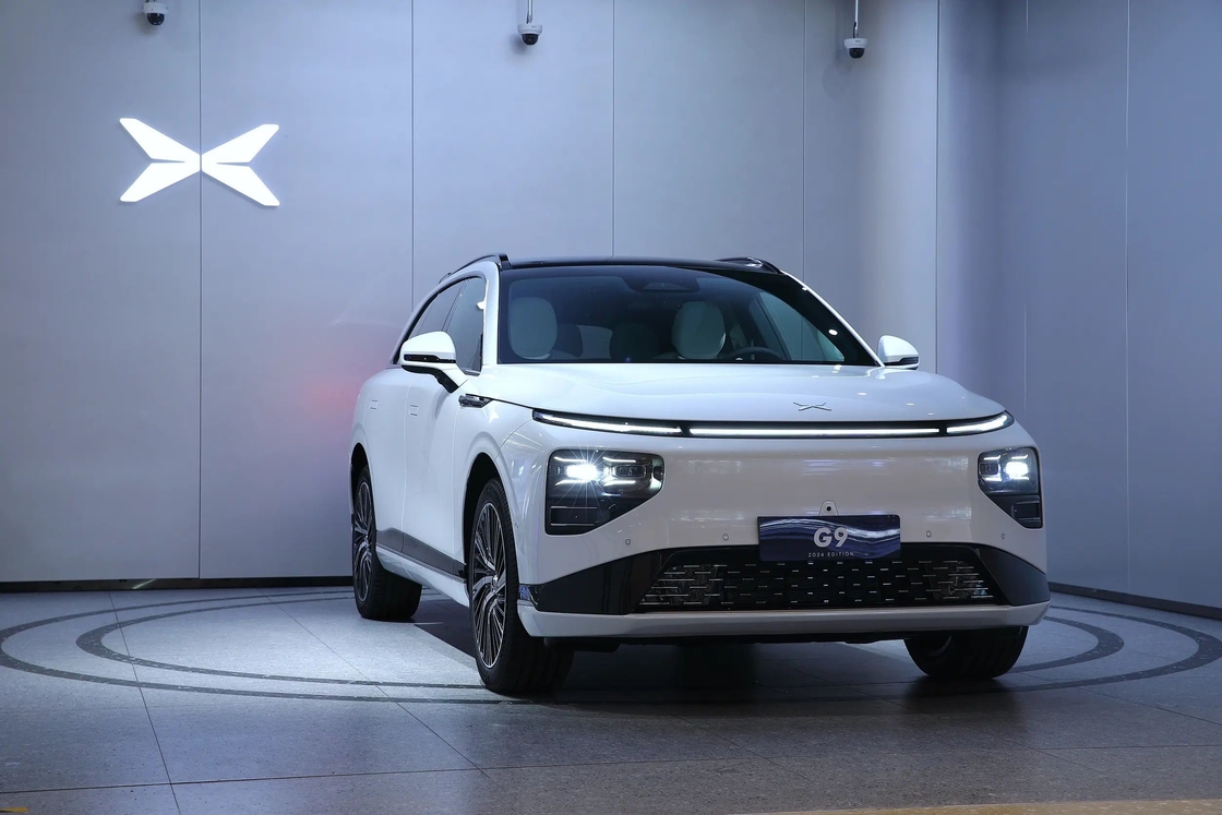 Xpeng G9 SUV rein elektrisch Mittel bis groß 5-Türer 5-Sitzer elektrischer Crossover Xiaopeng Elektroauto