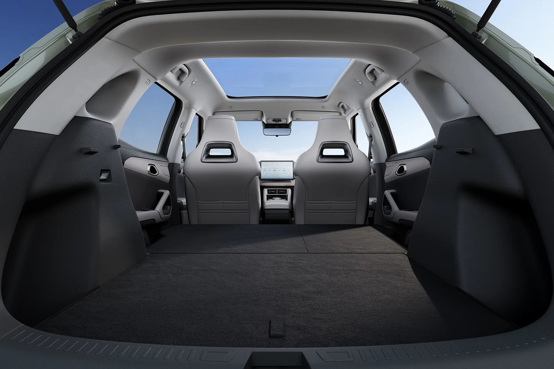 BYD Yuan UP Das Transformative Electric Subcompact Crossover für moderne urbane Mobilität