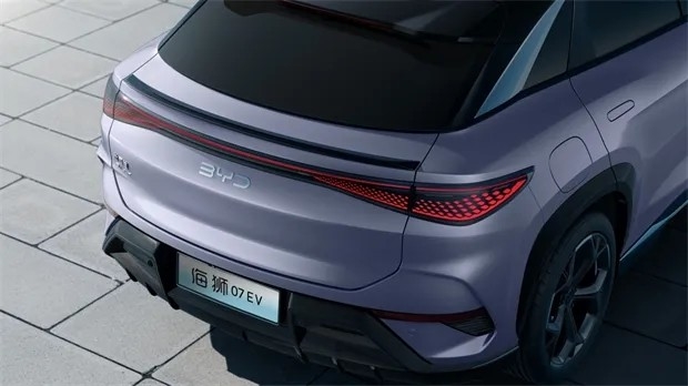 Luxus BYD Elektroauto Linksantrieb BYD Sea Lion 07 EV Schnellladung 0,42 Stunden