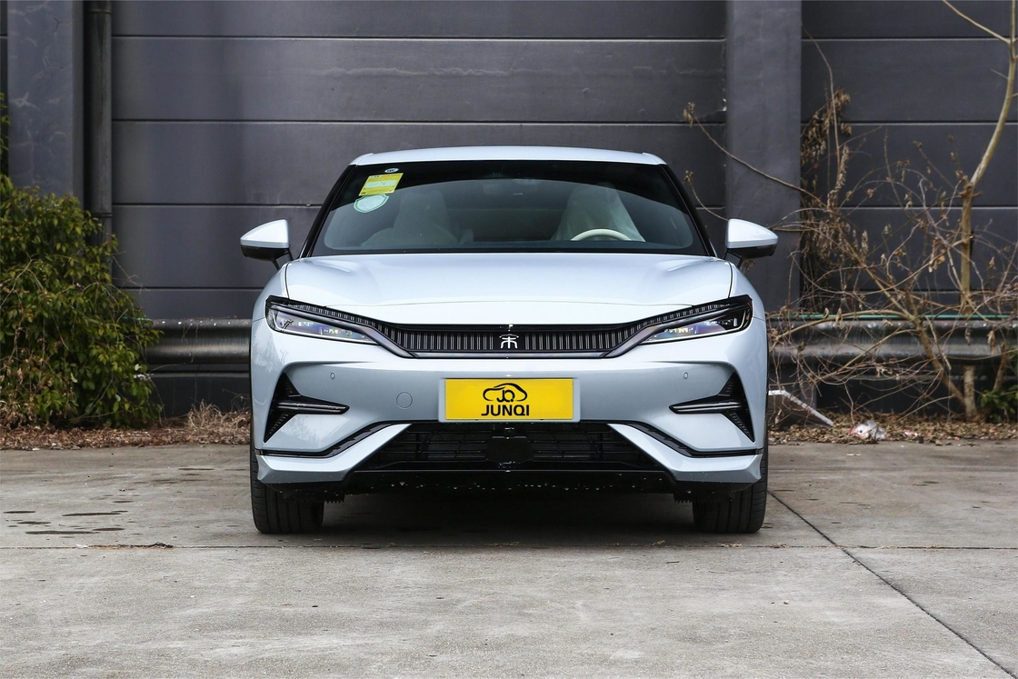 4WD Byd Song L EV Champion 662km Langstrecke 5 Türen 5 Sitz SUV Neues Energiefahrzeug
