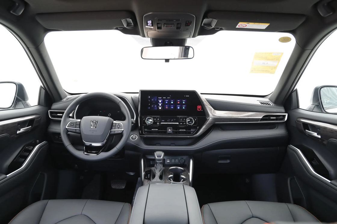 Erleben Sie eine unvergleichliche Offroad-Fähigkeit mit dem Toyota Crown Land Release Lufang Electric Car