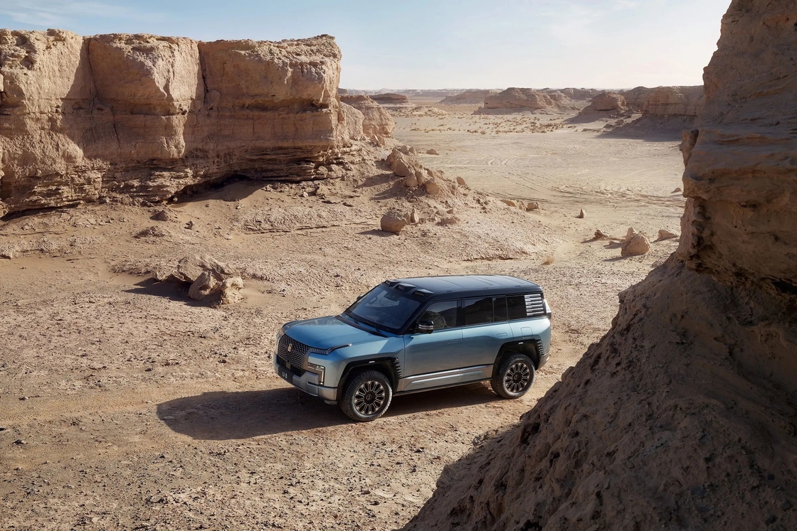 Neuer Off-Road Jeep Elektro-SUV 4X4 Fahrzeug BYD Yangwang U8 Aufsuchendes Auto