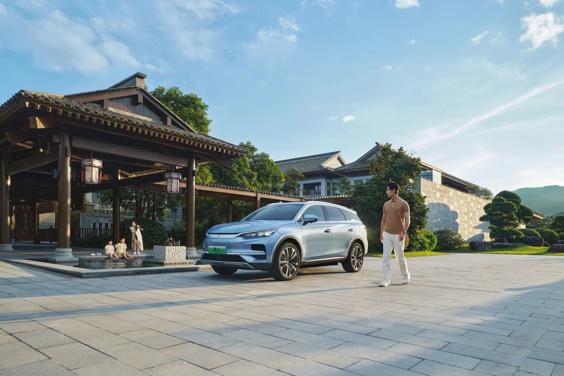 5 Sitzplätze BYD Tang Elektrofahrzeuge EV für Pendelfahrten in der Stadt und Fernreisen