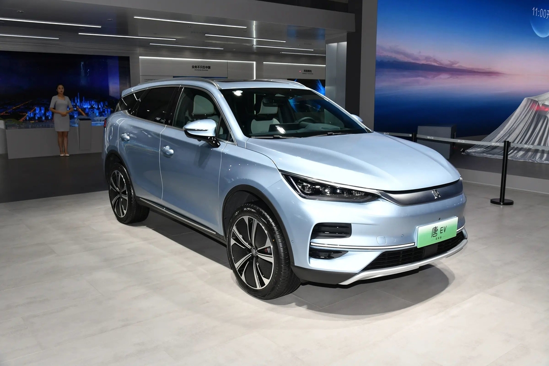 Luxus BYD Tang Elektroauto EV 185Km/h Linkssteuerung Stecker In Hybrid SUV