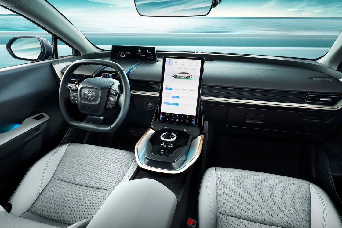 Mittelgroße Toyota Elektrische Limousine 517km Elite PRO Pure Electric Toyota Bz3 EV