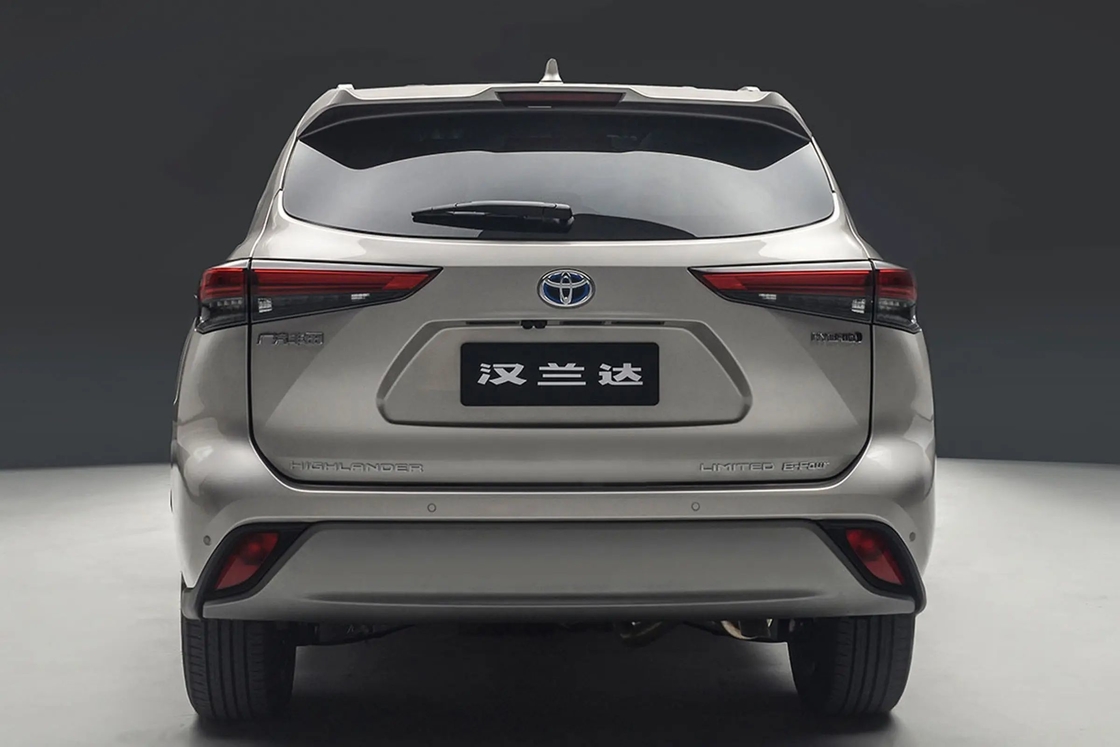 4 Türen 5 Sitzplätze Toyota Highlander Auto mit Kraftstoff Turbolader und Hybridsystem