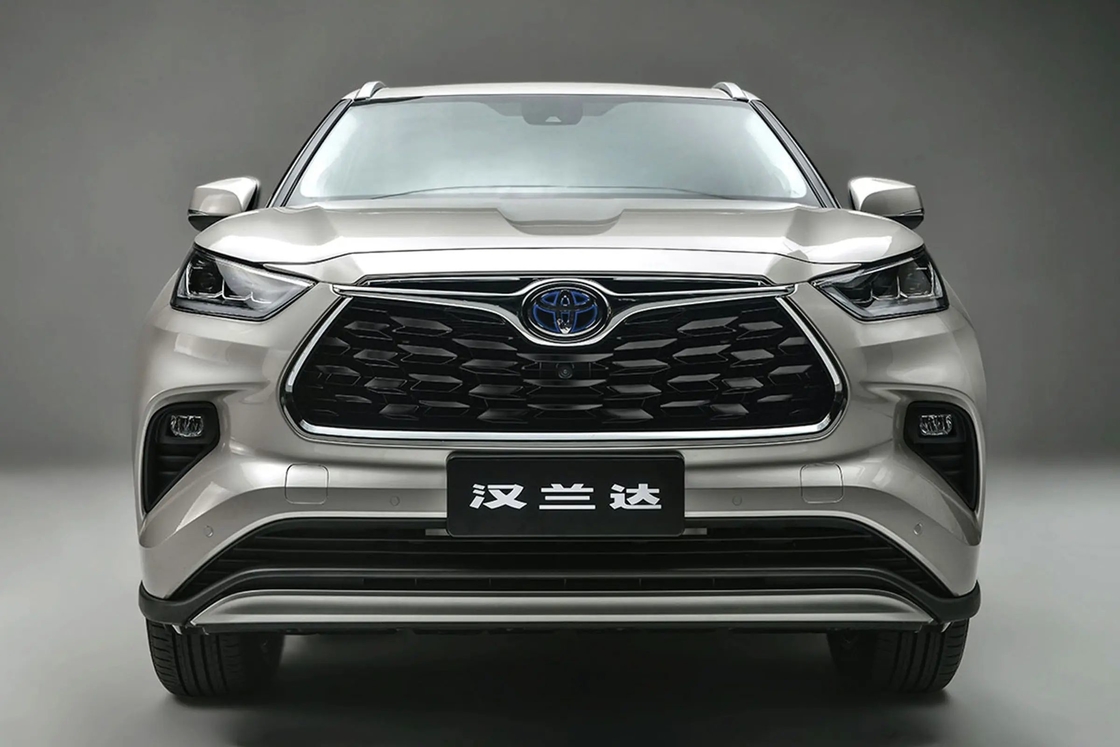 4 Türen 5 Sitzplätze Toyota Highlander Auto mit Kraftstoff Turbolader und Hybridsystem