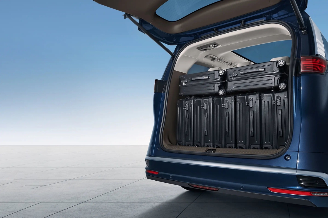402 km BYD Elektroauto Linksfahrt 4 Tür 5 Sitz SUV Intelligent BYD Denza D9 EV