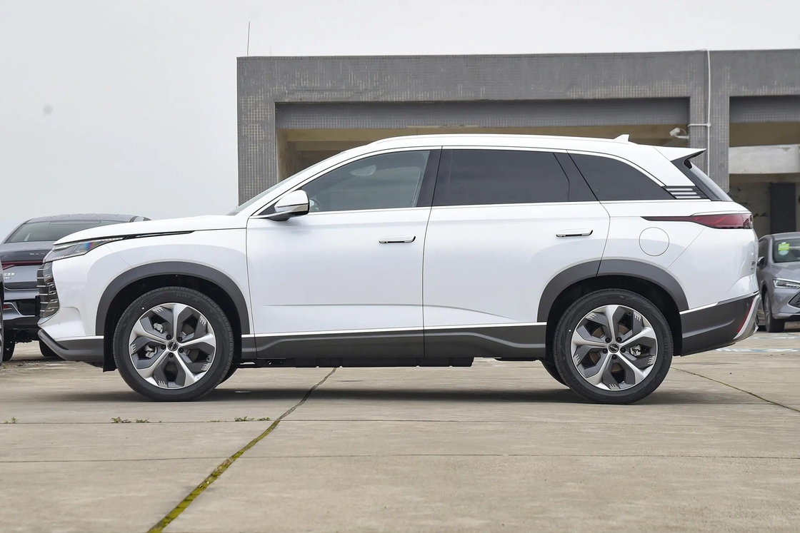 Neue Energie BYD Elektroauto BYD Fregatte 07 Dm-I EV Auto SUV Autos
