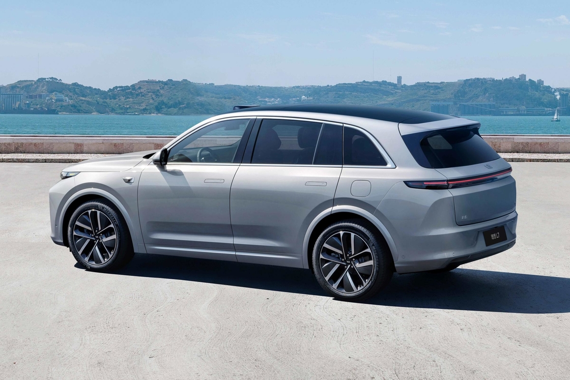 500 km Reichweite Lixiang Elektroauto L7 AWD 5 Türen 7 Sitzplätze Elektroauto