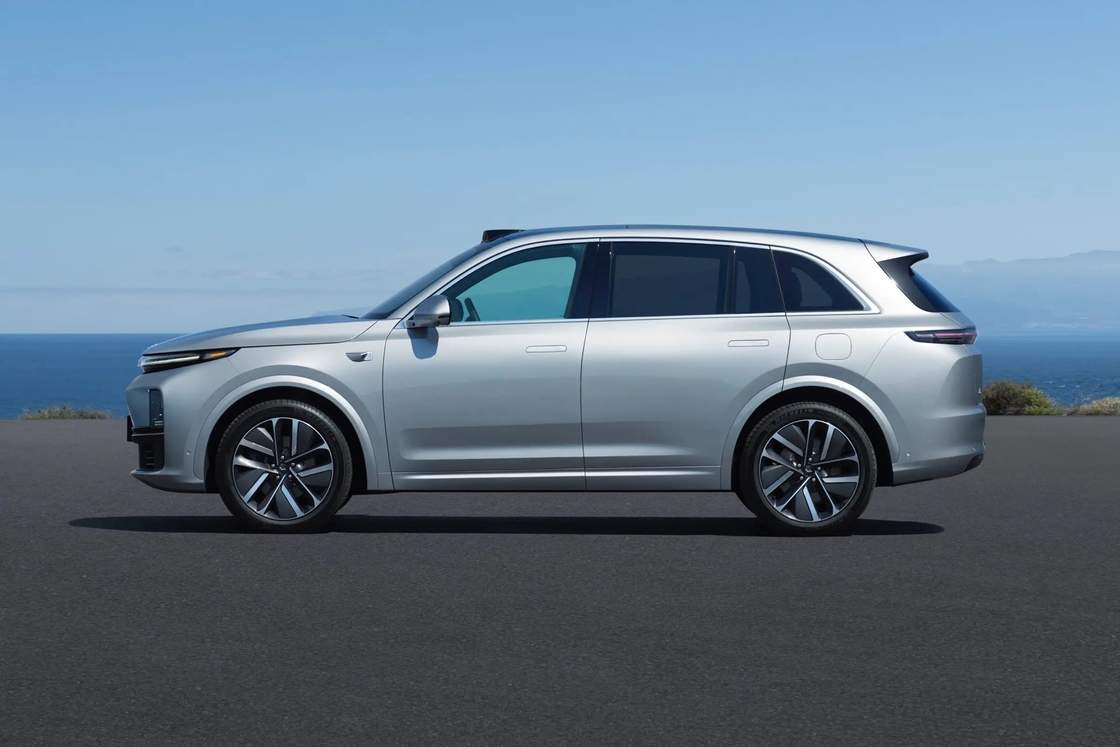 500 km Reichweite Lixiang Elektroauto L7 AWD 5 Türen 7 Sitzplätze Elektroauto