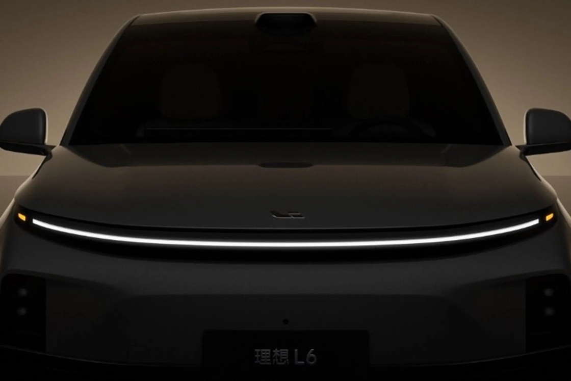 Lixiang Electric Car L6 Hochleistungs-SUV mit 1,5 Tonnen Reichweitenverlängerung und 1390 km Reichweite Vier Bildschirm-Interaktion und Luxus-Sitze
