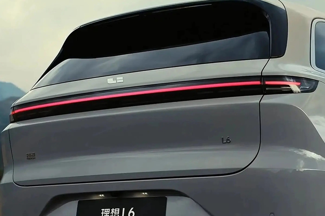 L6 Lixiang Elektroauto 5 Türen 6 Sitz SUV Für Familienkomfort und Stil auf der Straße