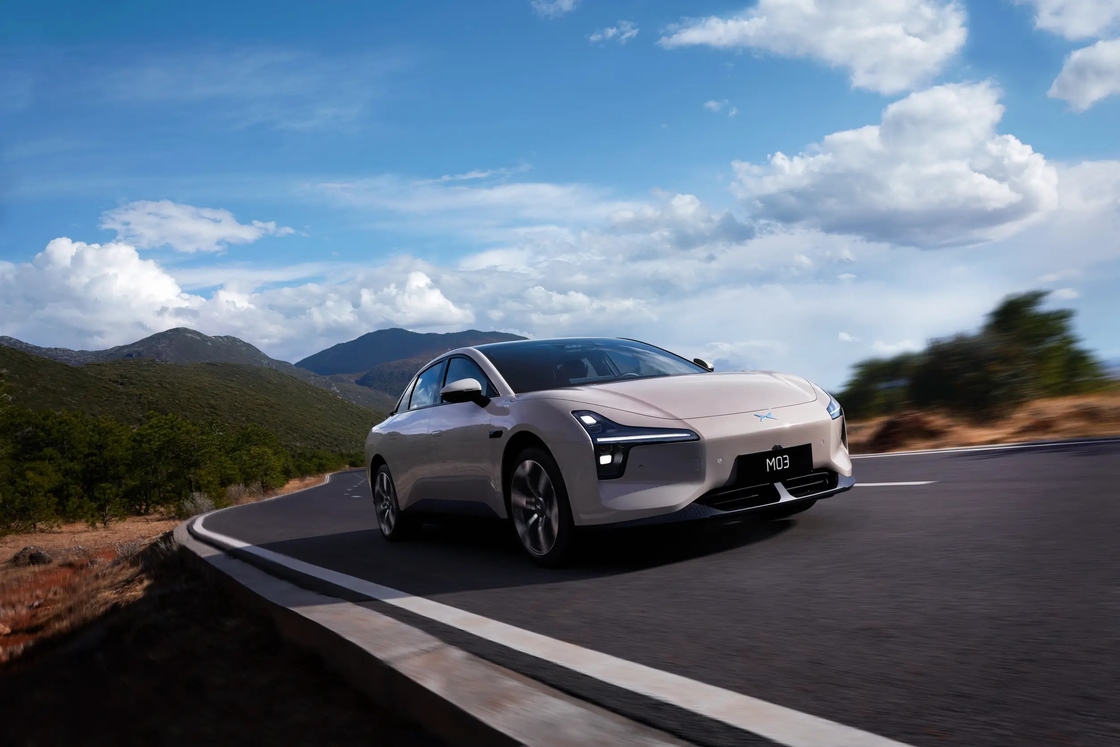 Xiaopeng-Elektroauto mit fortschrittlichen Sicherheitsmerkmalen für sorgenfreies Fahren