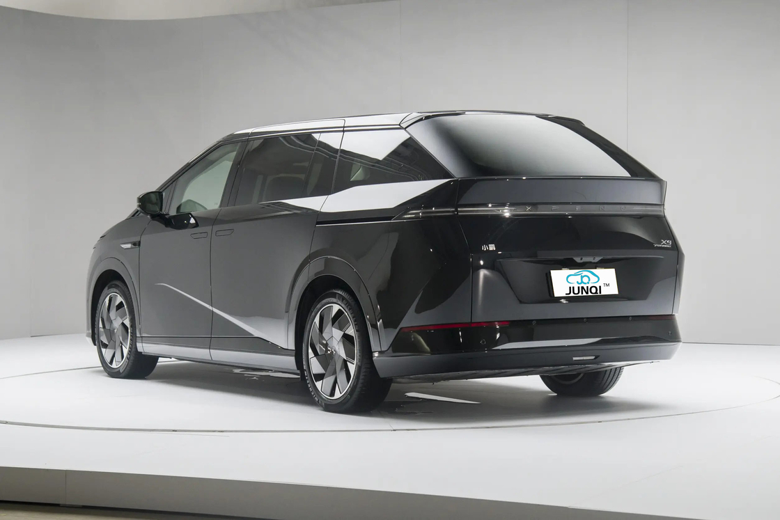 2024 Xpeng X9 702 Ultra Long Range Pro / Max Edition EV 7-Sitzer MPV mit 320 PS Neuer Wagen FWD Euro VI Xpeng X9 aus ChinaV