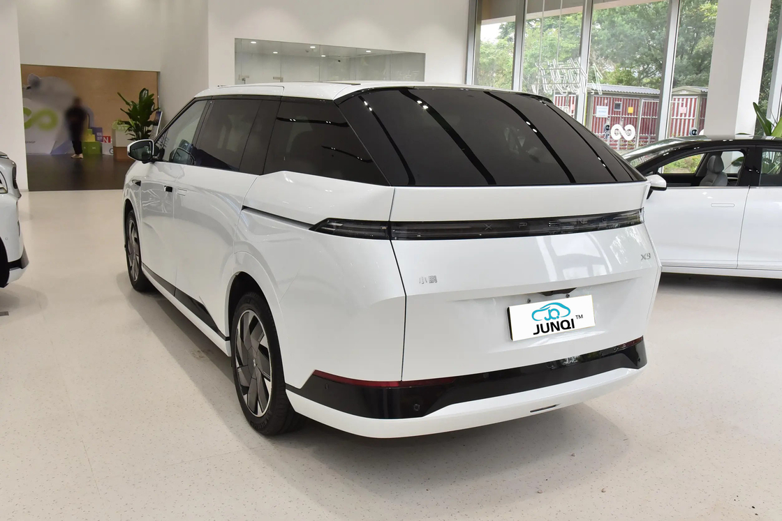 Brandneues Xpeng x9 Elektroauto 4WD Hochleistungs-MAX-Versionen Xpeng x9 MPV Neues Elektrofahrzeug