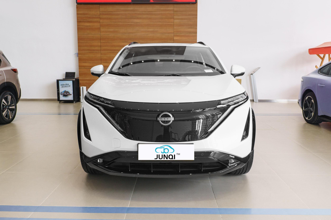 Englische Version DC Fast Charge Hochgeschwindigkeitsmotor Ariya Intelligent Luxus SUV reines Elektroauto