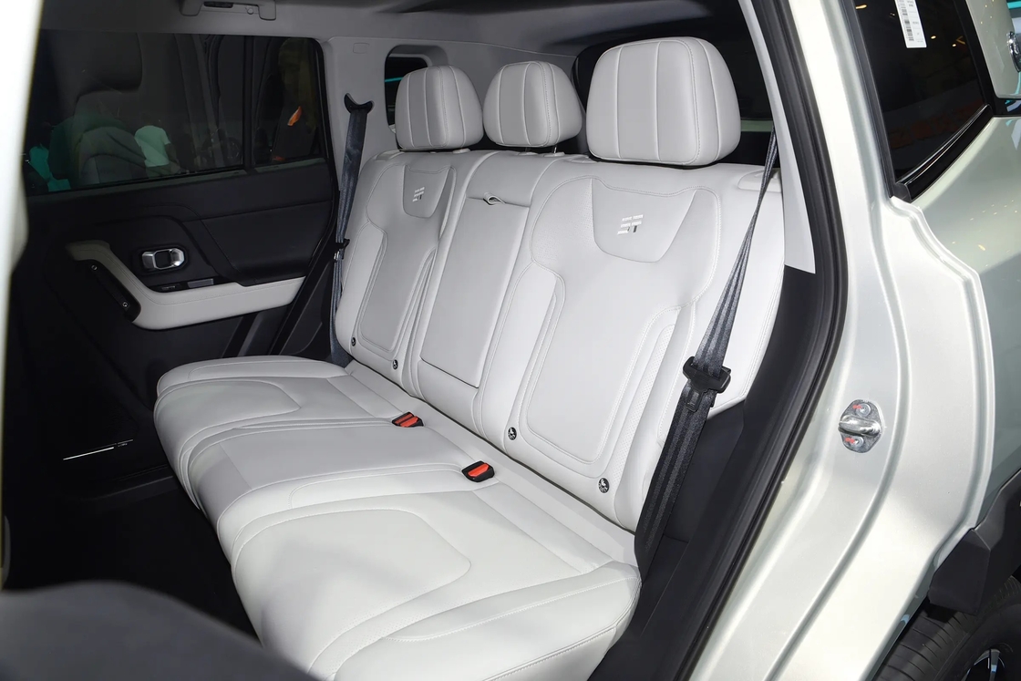Jetour Shanhai T1 Modell 2024 Chery Plug-in Hybrid Drei-Gang-Fünf-Türer Fünf-Sitzer Kompakt SUV 1.5T 156 PS L4 Auto 2025