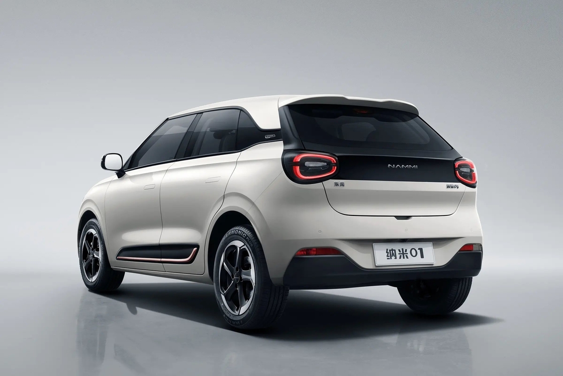 Neue Energiefahrzeuge 201 km lange Akkulaufzeit Suv Ev 5-Tür 4-Sitzer Ev Autos Nami Dongfeng Nano Box 0 km Gebrauchtwagen