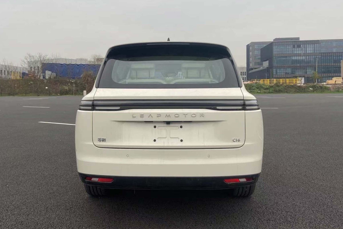 Leapmotor Elektroauto Zero Run C16 für Luxus und Komfort mit fortschrittlicher Technologie