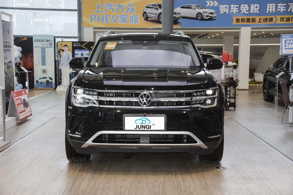 Hergestellt in China 2024 Volkswagen Touron Benzinfahrzeug 0km gebrauchte neueste Version Kraftstoff Autos auf Lager