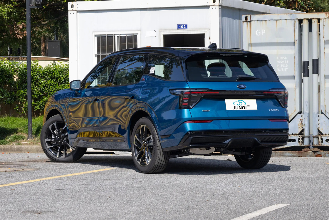 Changan FORD -2024 Ruijie L 2.0T EcoBoost Zwei-Rad-Antrieb Sieben-Sitzer stilvolles Modell